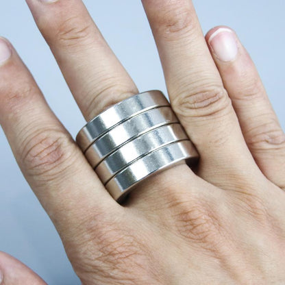 Folding Finger Ring